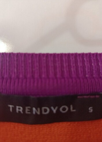 Trendyol & Milla Crop kazak