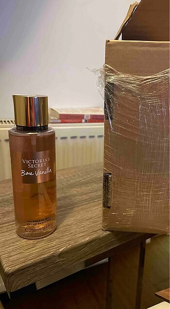 Victoria s Secret Vücut spreyi