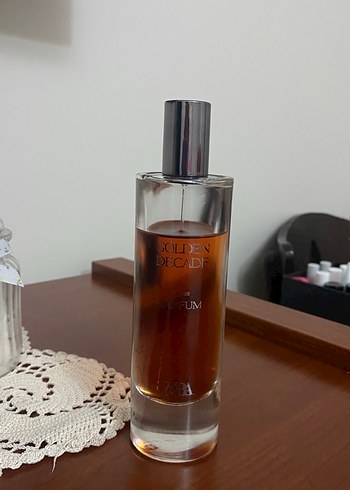 ZARA Golden Decade Parfüm - Görsel 3