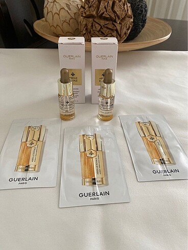GUERLAIN PARİS YÜZ VE GÖZ SERUMU