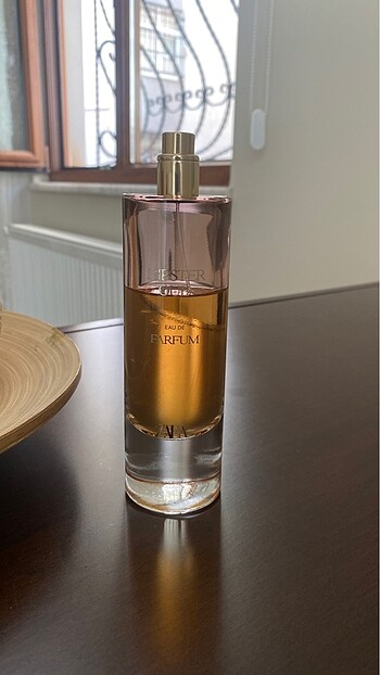 ZARA HIPSTER OUD