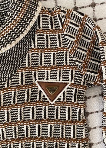 Erkek Çocuk Örgü Desenli Kahverengi Kazak - Görsel 3