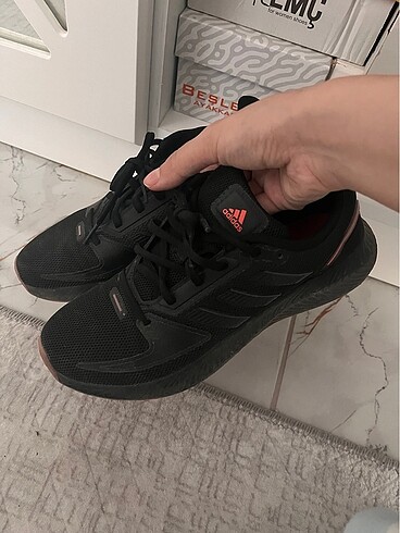 Adidas Spor ayakkabı