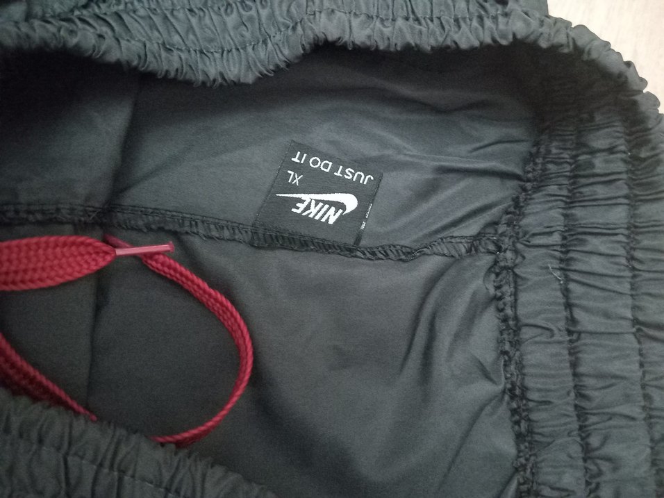 Nike Gri Kadın Mini Spor Şort - Görsel 3