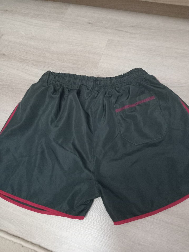 Nike Gri Kadın Mini Spor Şort - Görsel 2