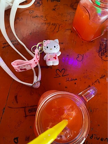 Hello kitty çakmak