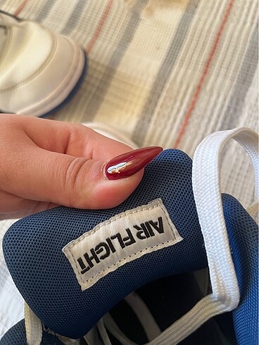 41 Beden beyaz Renk Orijinal Nike air flight mavi beyaz