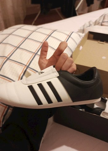 beyaz Erkek adidas ayakkabı - Görsel 5