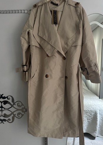 Bej Kuşaklı Kadın Trençkot - Görsel 4