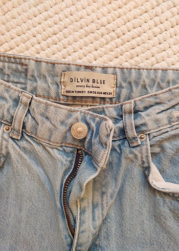 Dilvin Mavi Jean