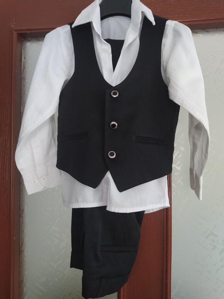 Klasik Siyah Düğmeli Damatlık Ceket - Görsel 3