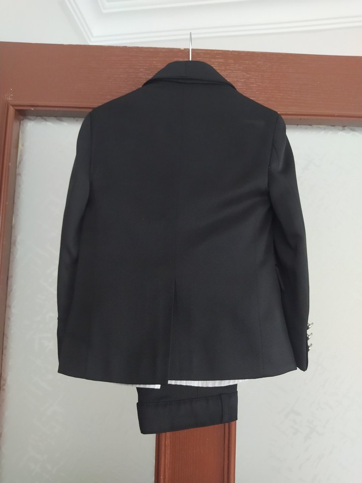 Klasik Siyah Düğmeli Damatlık Ceket - Görsel 2