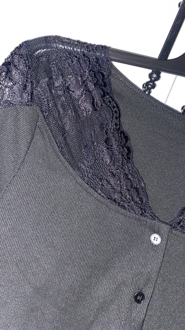 Dantel Detaylı Siyah Gotik Bluz - Görsel 5