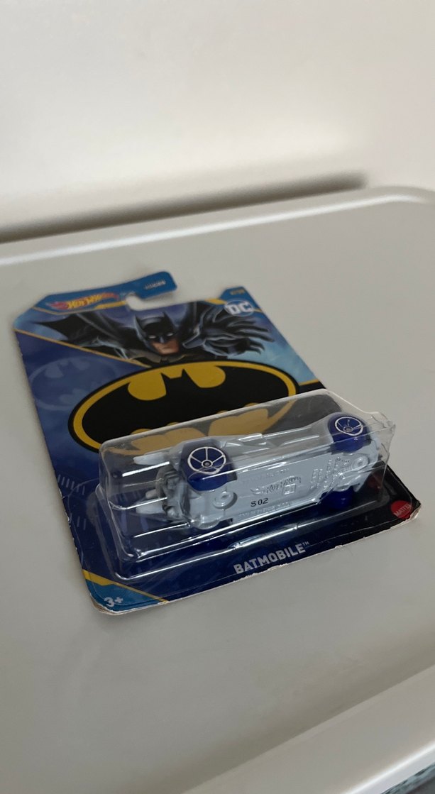 Hot Wheels Beyaz Batmobile Oyuncak Araba - Görsel 2