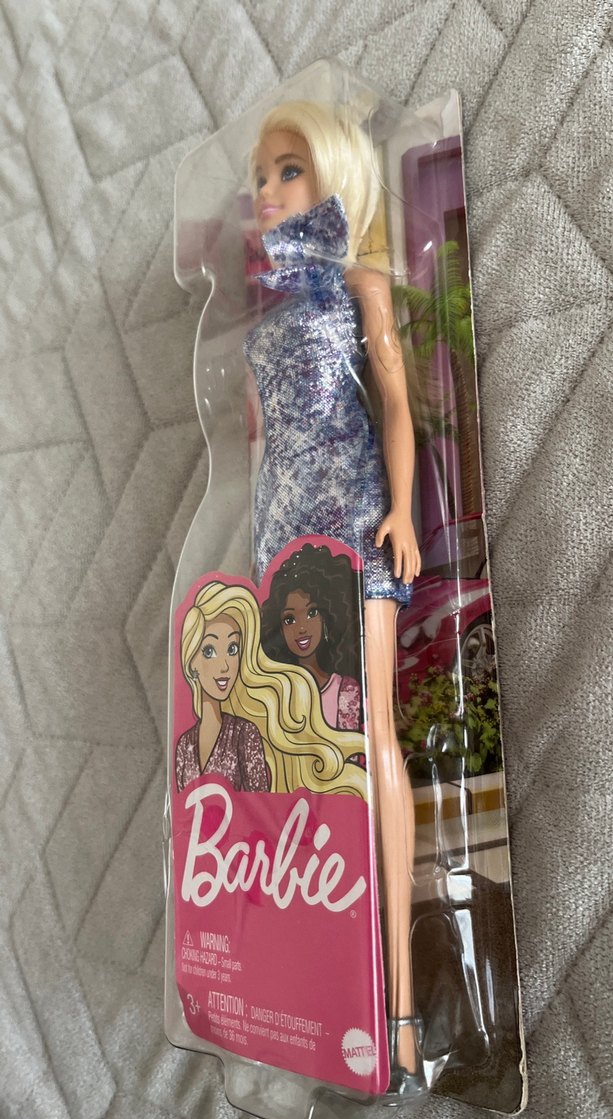 Barbie Platin Saçlı Bebek - Görsel 2