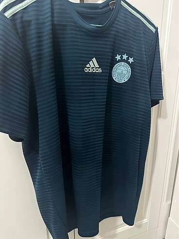 Fenerbahçe forma
