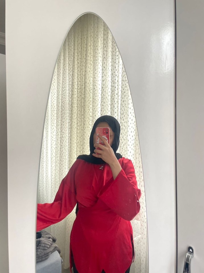 Kırmızı saten tunik - Görsel 2