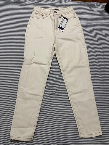 Trendyol Krem Pantolon