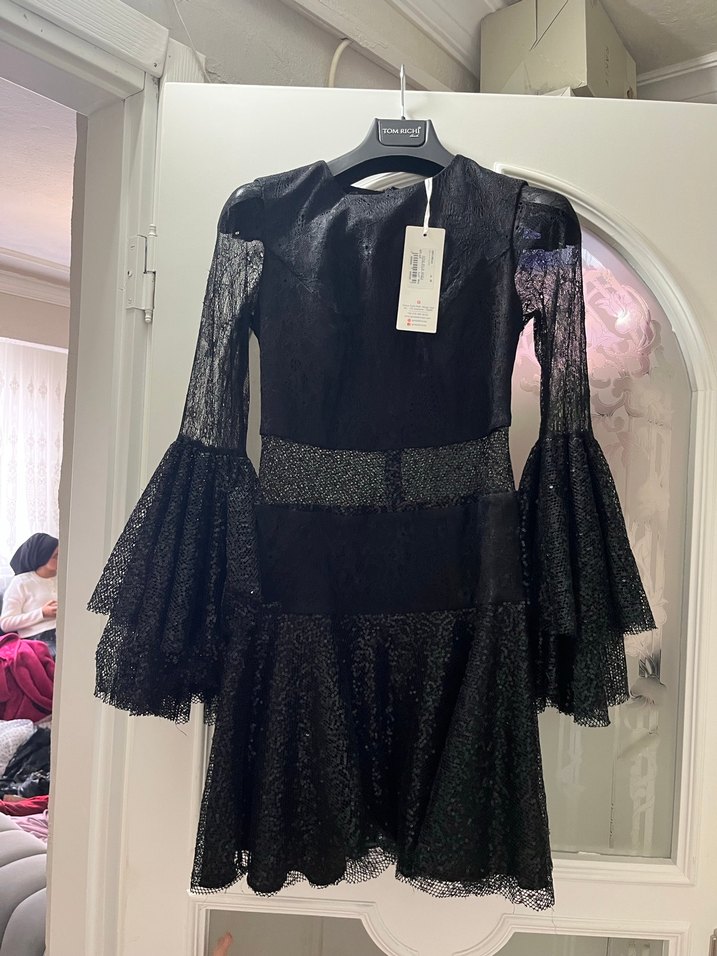 Siyah Dantel Uzun Kollu Gotik Abiye Elbise - Görsel 2