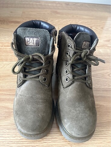 32 Beden Cat çocuk botu