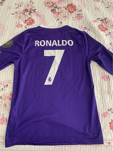 l Beden mor Renk Cristiano ronaldo forma ucl finali az kullanılmış