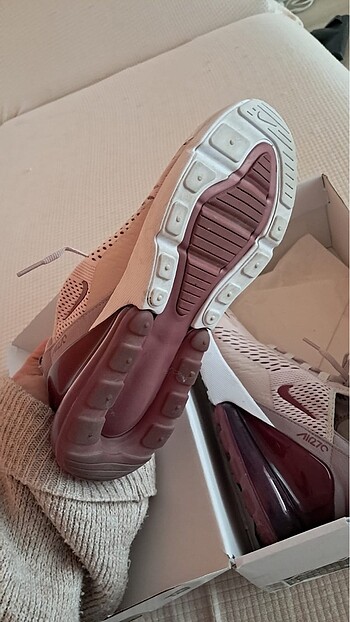 38 Beden ten rengi Renk Nike Air 270
