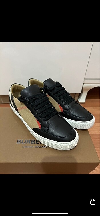 40,5 Beden Burberry sneaker