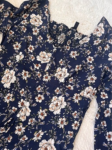 V yaka kadın kısa elbise çiçekli - Görsel 2