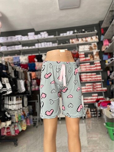 l Beden çeşitli Renk Şort