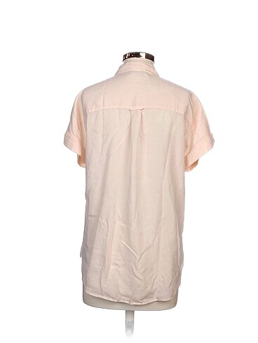 40 Beden Massimo Dutti Gömlek %70 İndirimli.