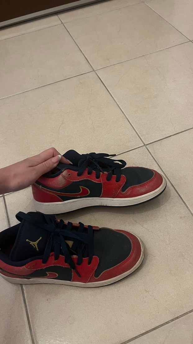 kirmizi jordan kadın ayakkabı 36,5 - Görsel 2