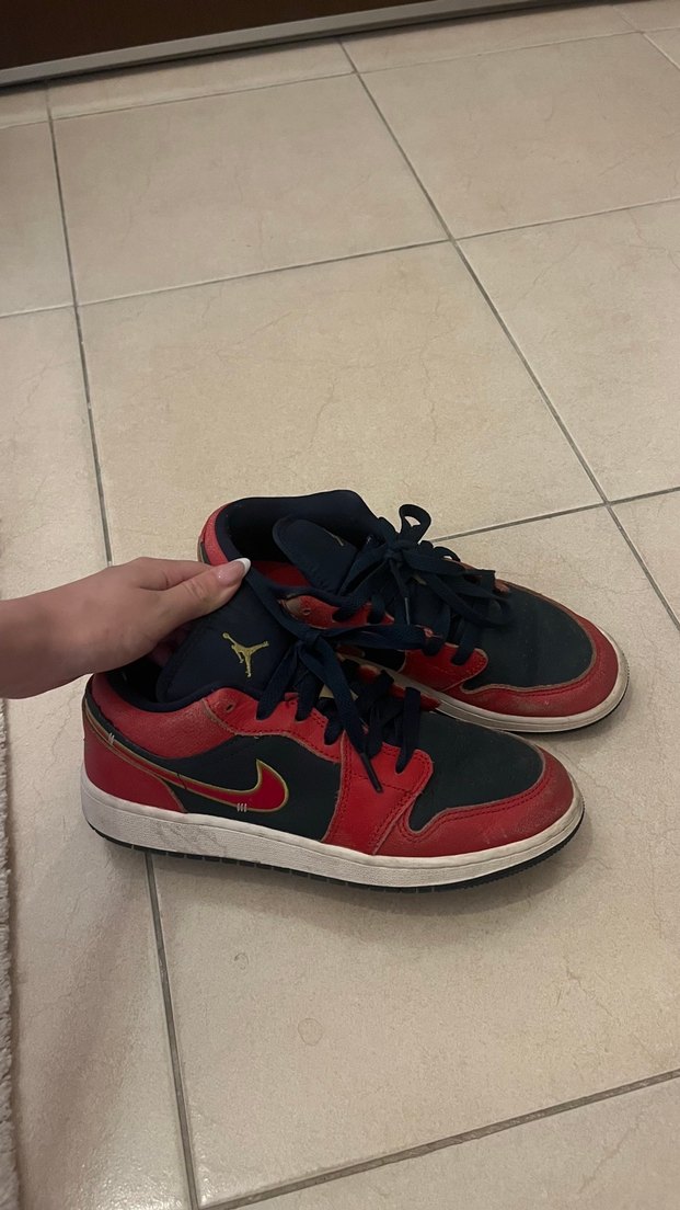 kirmizi jordan kadın ayakkabı 36,5 - Görsel 3
