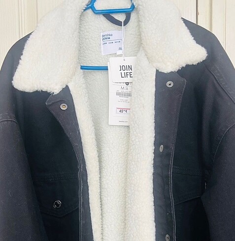 m Beden siyah Renk Bershka ceket