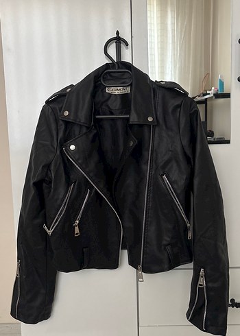 m Beden Kadın Siyah Deri Biker Ceket
