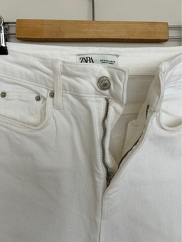 36 Beden beyaz Renk Zara jean