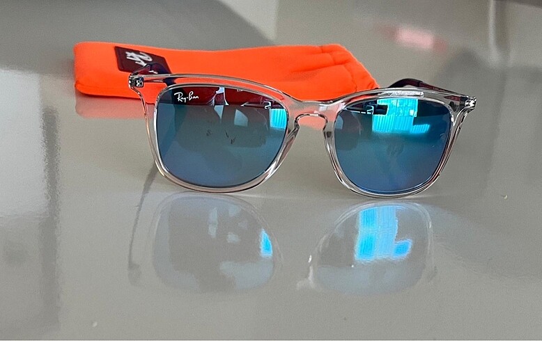 Ray-Ban Unisex Çocuk Güneş Gözlüğü