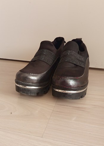 Kalın topuklu ayakkabı yüksek tabanlı ayakkabı