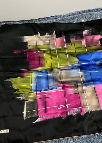 Katlı Çok Renkli Kadın eşarp - Görsel 2