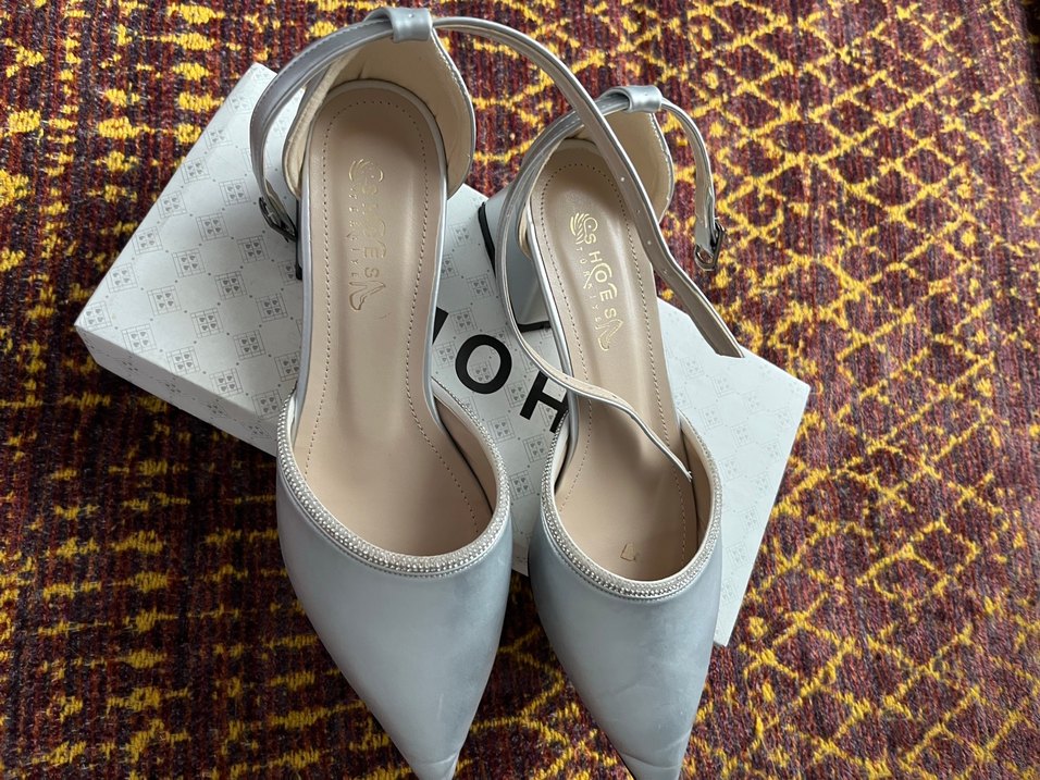 Gri Yılan Desenli Tokalı Topuklu Kadın Ayakkabı - Görsel 2