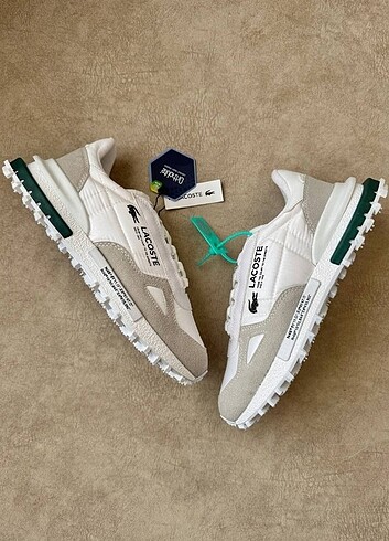 41 Beden siyah Renk LACOSTE SPOR AYAKKABISI