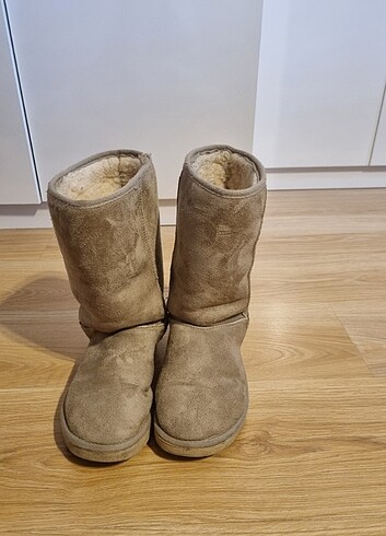 39 Beden Süet bej ugg