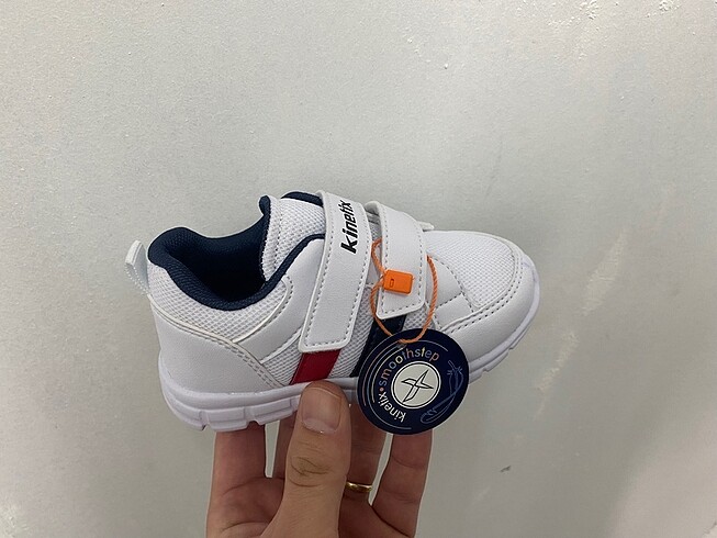 24 Beden beyaz Renk Kınetıx bebe 23 numara