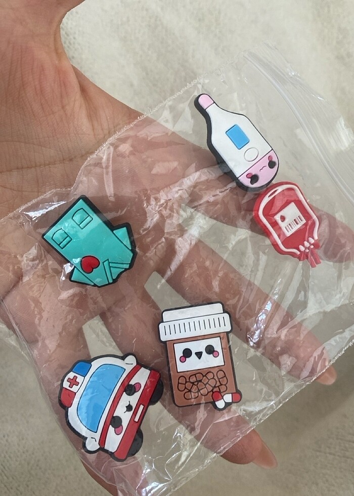 Crocs terlik süsü-tokası - Görsel 2