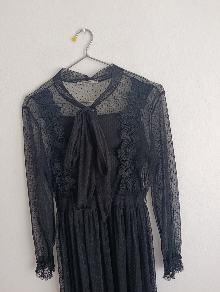 Dantel Detaylı Siyah Midi boy Elbise - Görsel 3