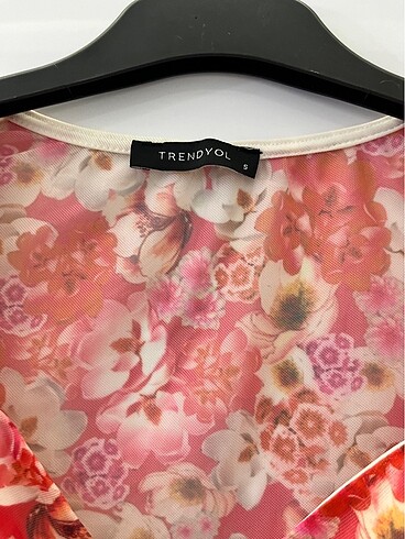 Trendyol & Milla Çıtçıtlı Body