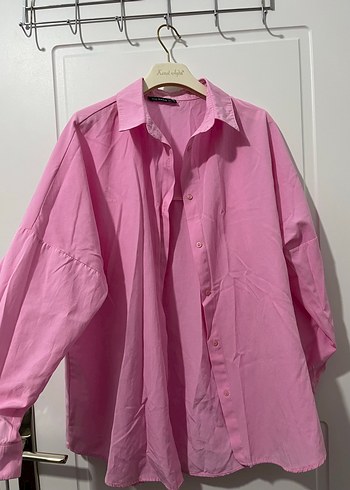 Diğer Canli Pembe Oversize Gomlek