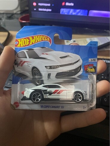 camaro ss 18? hotwheels oyuncak araba
