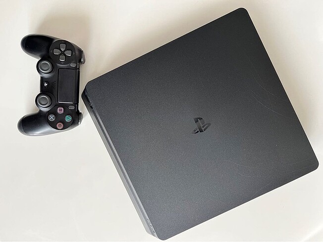 Playstation 4 Slim Çift kollu