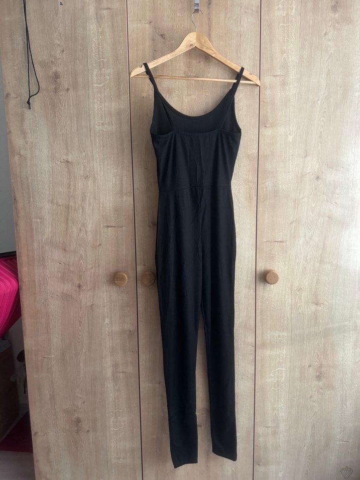 Prettylittlething Kadın Siyah İnce Askılı Uzun Tulum - Görsel 2