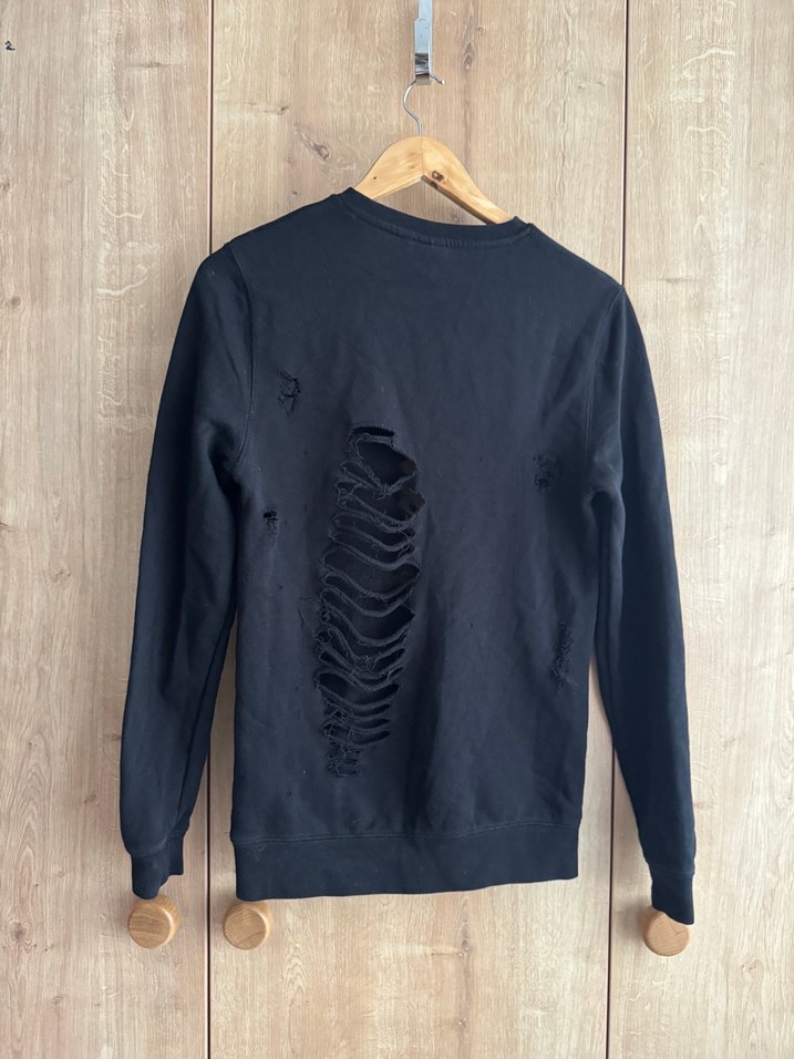 Asos Siyah Yırtık Detaylı Uzun Kollu Sweatshirt - Görsel 2